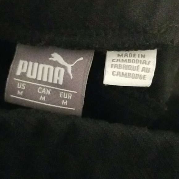 Puma jogging set, like new condition. Includes sweatshirt and jogger pants - Picture 12 of 14